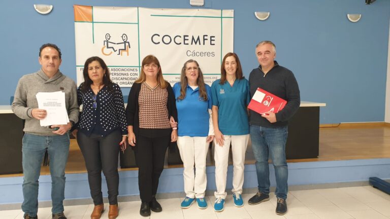 Lee más sobre el artículo UGT Servicios Públicos y Cocemfe Cáceres firman el primer Plan de Igualdad