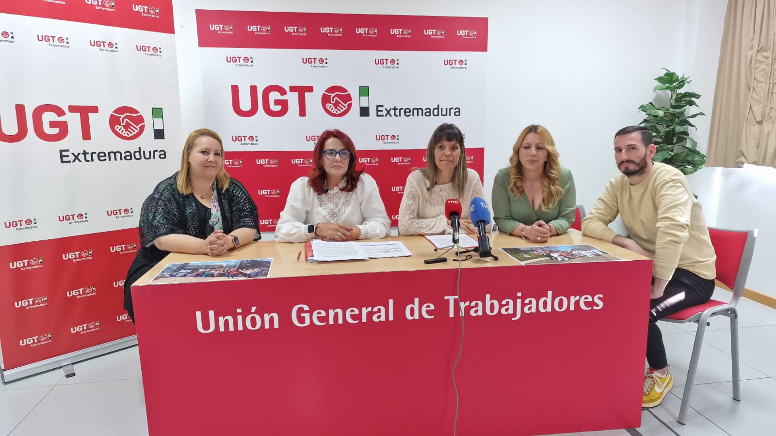 El Sindicato Profesional de Auxiliares de Enfermería, impulsado por UGT-SP Extremadura, nace para reclamar mejoras en centros de Mayores