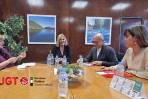 UGT se opone al retraso en la incorporación de ATE-Cuidadores, TEIs e ILSE y anuncia movilizaciones
