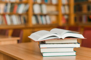 #UGTUniversidad | La UEx convoca concurso de méritos para la provisión de Puestos de Archivos y Bibliotecas