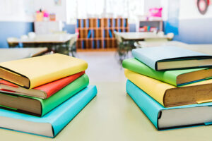 #UGTConcertada | Tercera concesión de ayudas para la dotación de libros de texto y material escolar a centros concertados