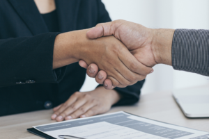 Información sobre llamamiento masivo al acto de elección para Auxiliar Administrativo