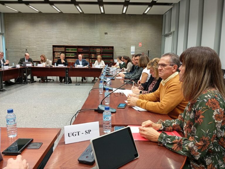 Lee más sobre el artículo Mesa General de Negociación